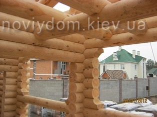 дом из оцилиндрованного бревна